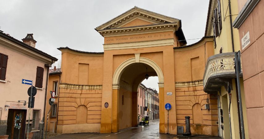 Porta Santi Immagine di Porta Santi