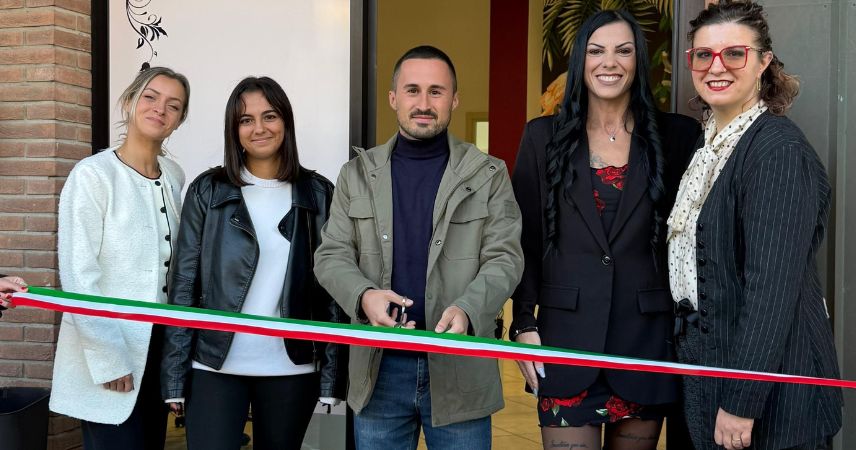 Immagine di Inaugurazione negozio in via Savio