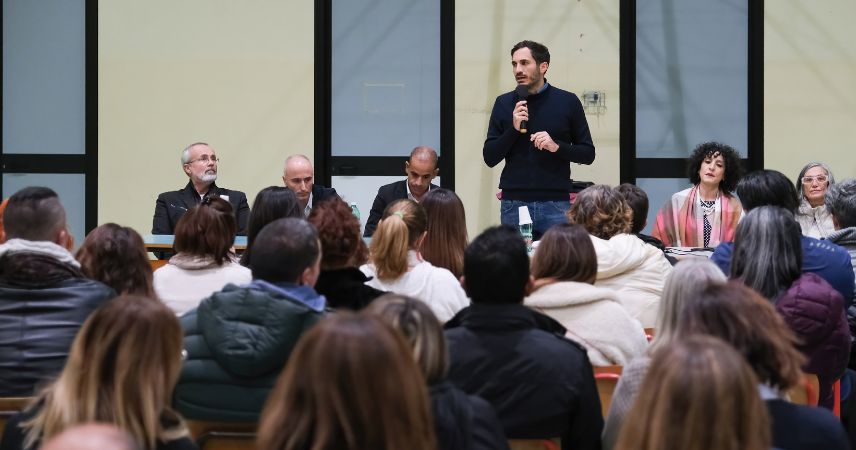 Immagine di L’assemblea con Sindaco e Assessore